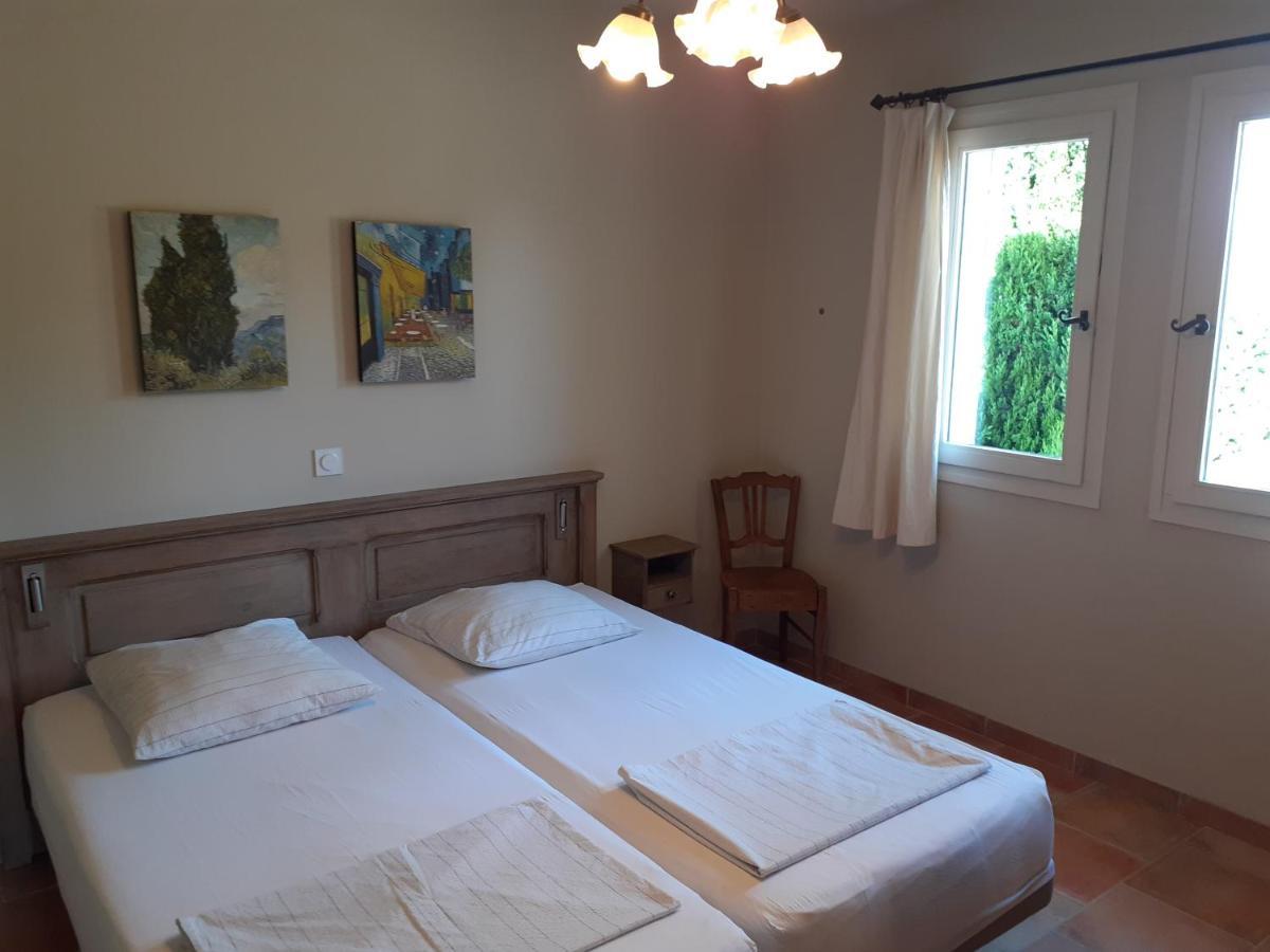 Location Vacances Gillardin Maussane les Alpilles Εξωτερικό φωτογραφία