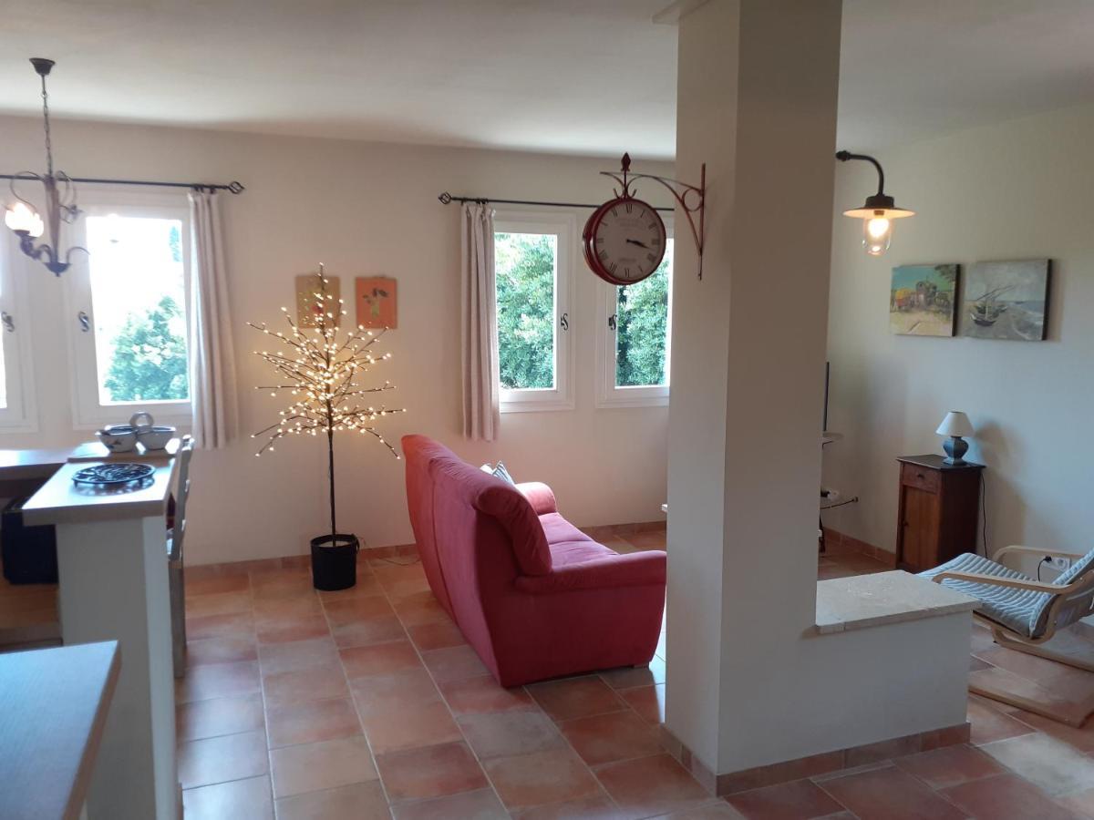 Location Vacances Gillardin Maussane les Alpilles Εξωτερικό φωτογραφία